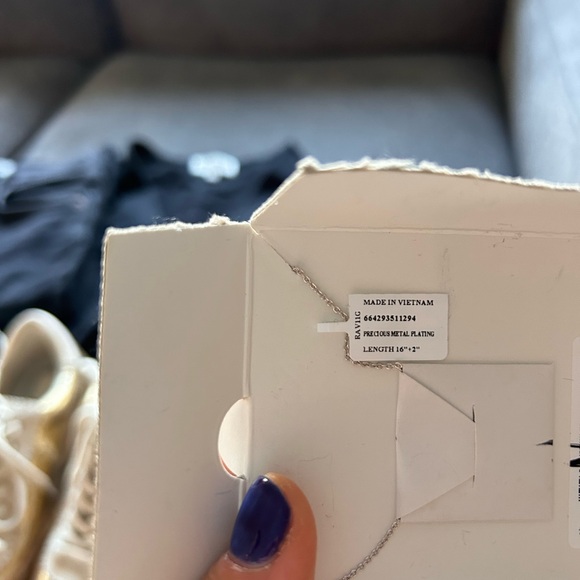 Nadri Silver Pendant Necklace with Sparkling Halo - Picture 3 of 3